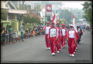 Gerak Jalan Sehat HUT RI ke 66 di Kota Ternate