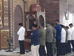 Presiden Jokowi Jadi Imam Sekaligus Resmikan Masjid Raya Shaful Khairaat di Sofifi Maluku Utara