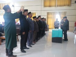 Kakanwil Kemenag Malut Lantik Pejabat Eselon IV, Dorong Kolaborasi dan Inovasi