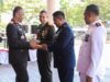 Kapolda Malut Beri Kejutan Kue Ulang Tahun pada HUT ke-79 TNI