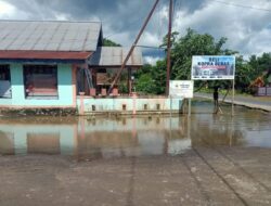 Lima Desa di Halmahera Utara Terendam Banjir, Polres Halut Bantu Evakuasi Warga