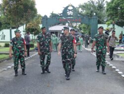 Danrem 152/Baabullah Kunjungi Yonif 732/Banau, Tekankan Kesiapan Tempur dan Netralitas TNI