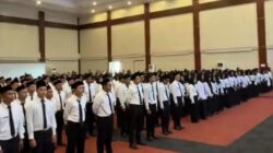 Gubernur Maluku Utara Serahkan SK CPNS 2024, Ingatkan Pentingnya Integritas ASN