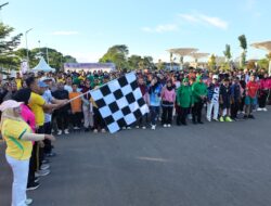 Sambut HUT Bhayangkara ke 80, Polres Halteng Gelar Car Free Day dan Senam